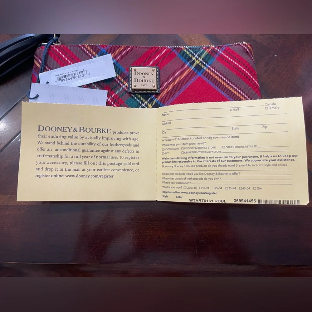 NWT Dooney & Bourke clutch - Picture 2 of 7